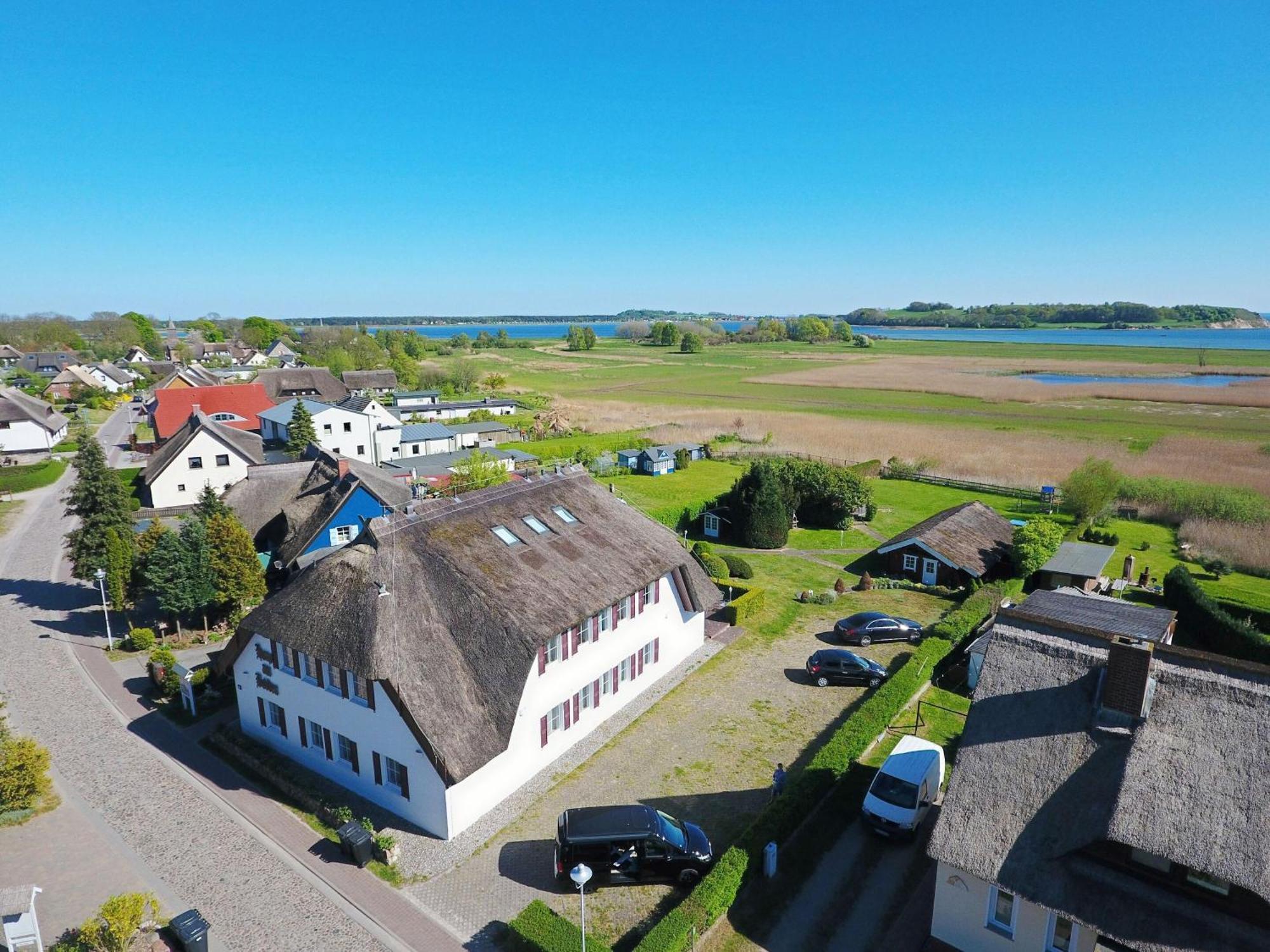 Haus Am Bodden Apartamento Groß Zicker Exterior foto