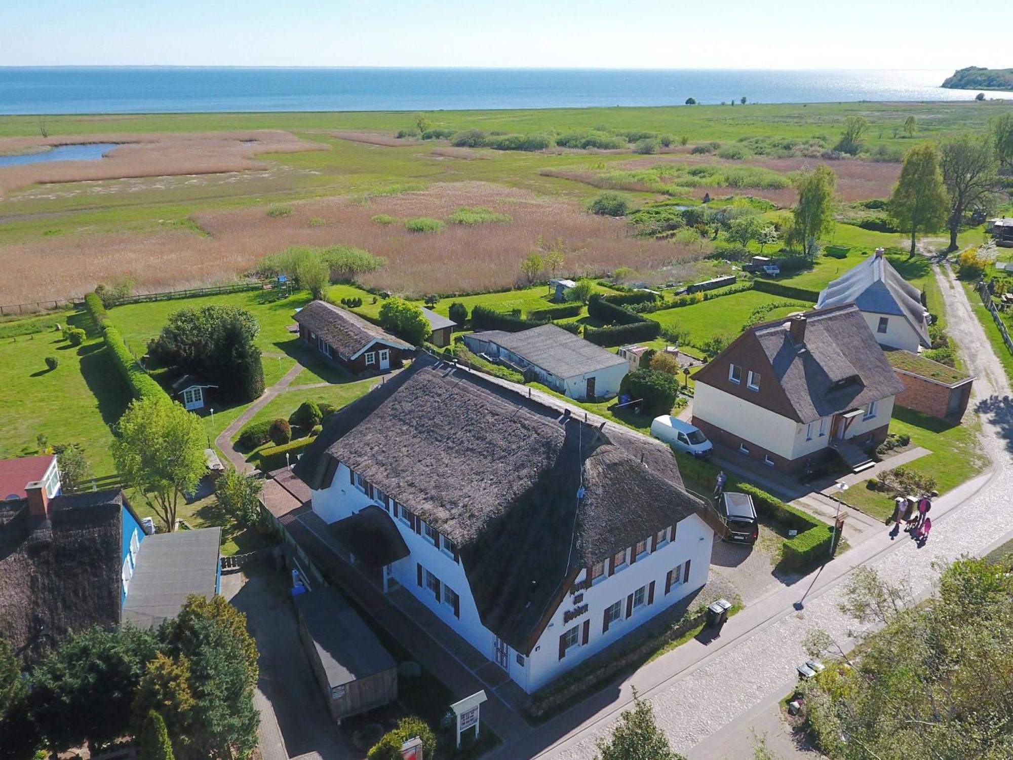 Haus Am Bodden Apartamento Groß Zicker Exterior foto